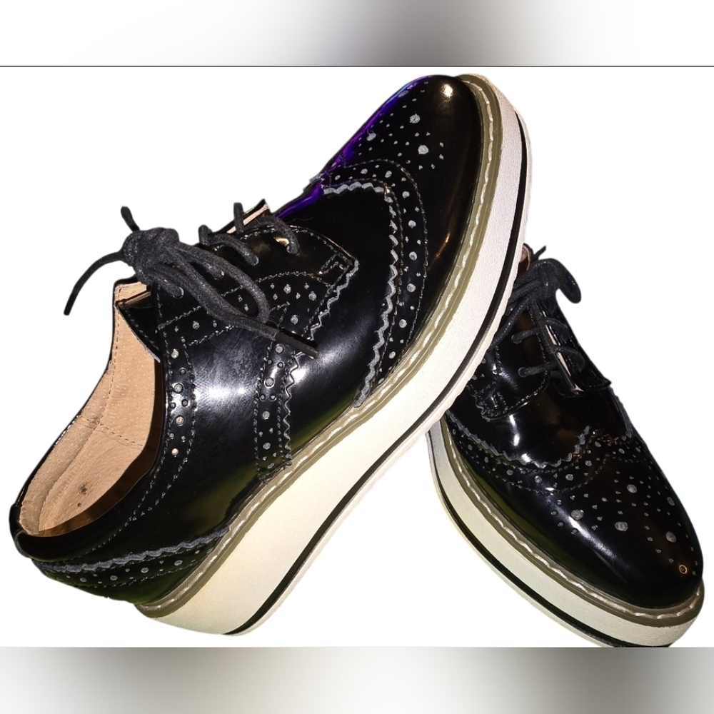 DADAWEN Women's Wing Tip Oxfords Platform Shoes SZ35 (5) Black Patent Leather